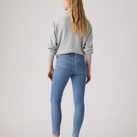 Levi's 711 Skinny Jeans (28) - Picture 5 of 8